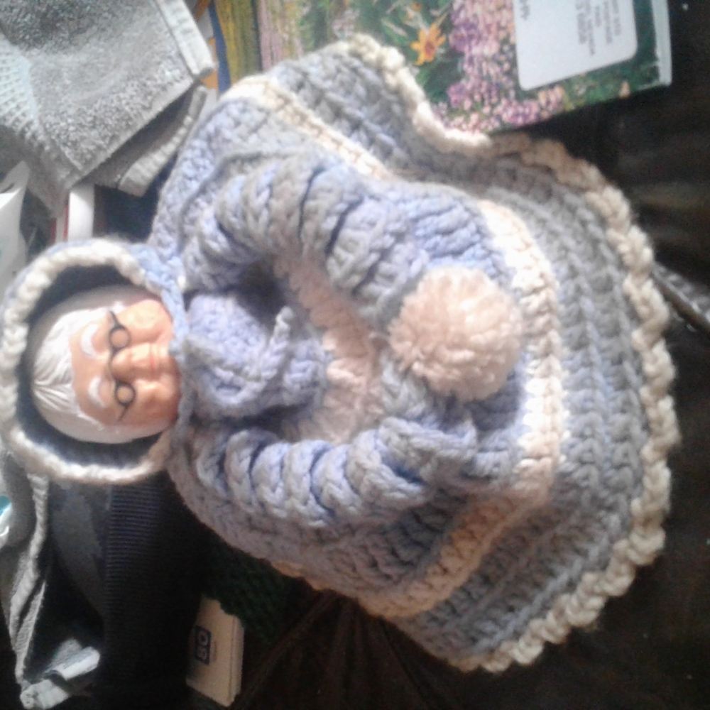 Bottle topper